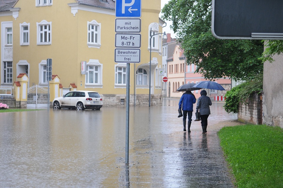 Les tendances vestimentaires en saison de pluie